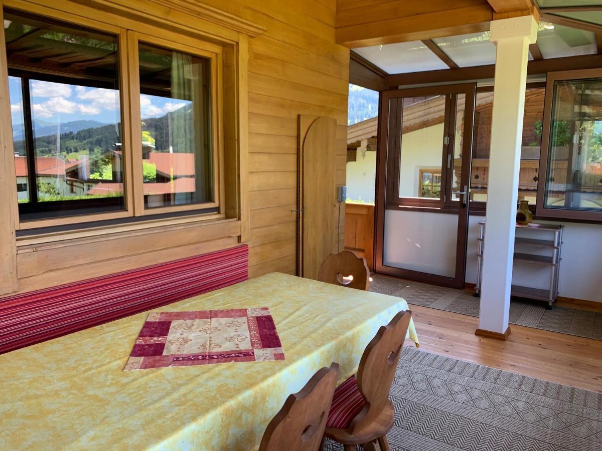 Ferienwohnung An Der Familienabfahrt Brixen im Thale Esterno foto
